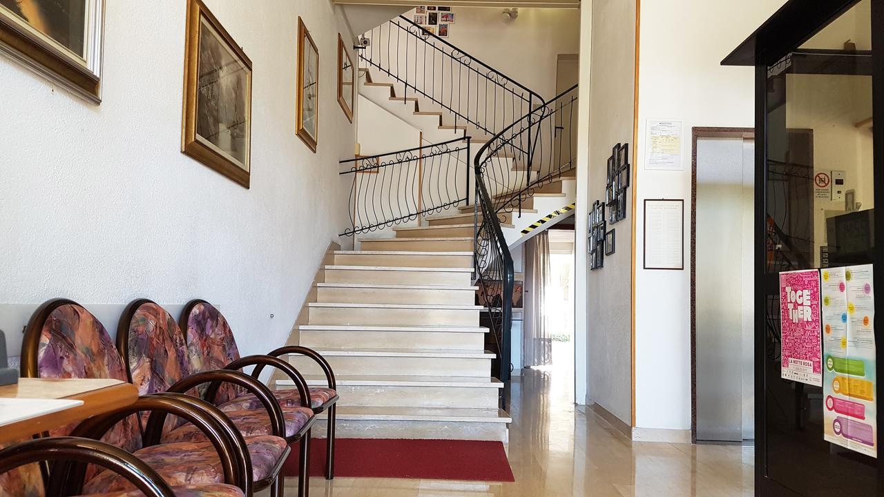 Hotel Le Pleiadi Bellaria-Igea Marina Exteriör bild